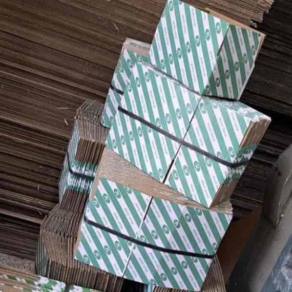 Iranian carton making